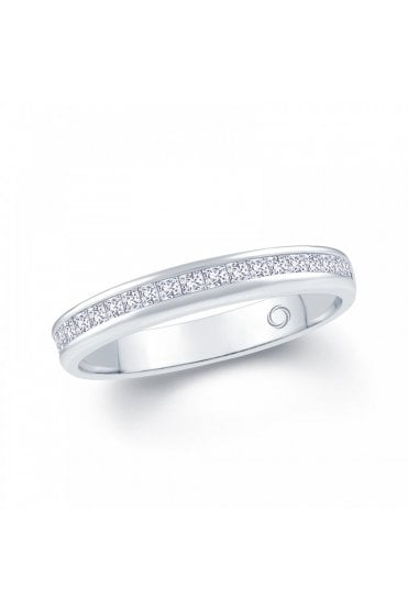 18ct White Gold Diamond Ring Diamond Weight: 0.30 Carats